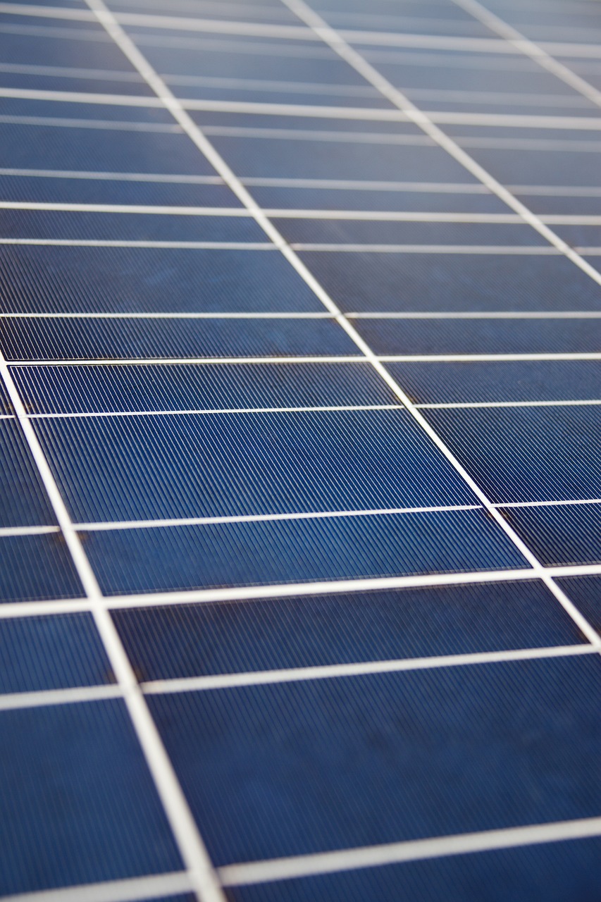 Come diventare più sostenibili ed efficienti con il fotovoltaico e le comunità energetiche: guida completa